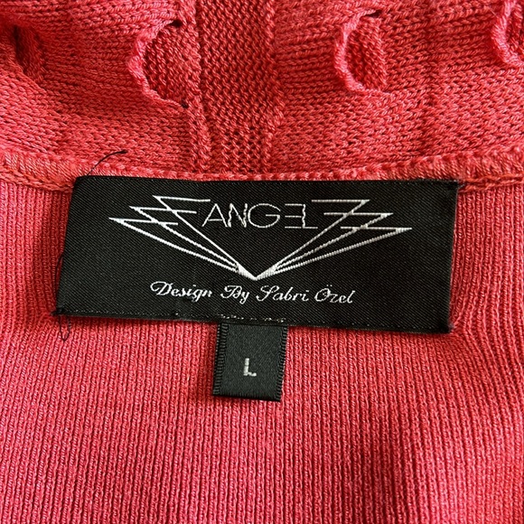 Angel design by Sabri Ozel Cardin size Large - Picture 6 of 10